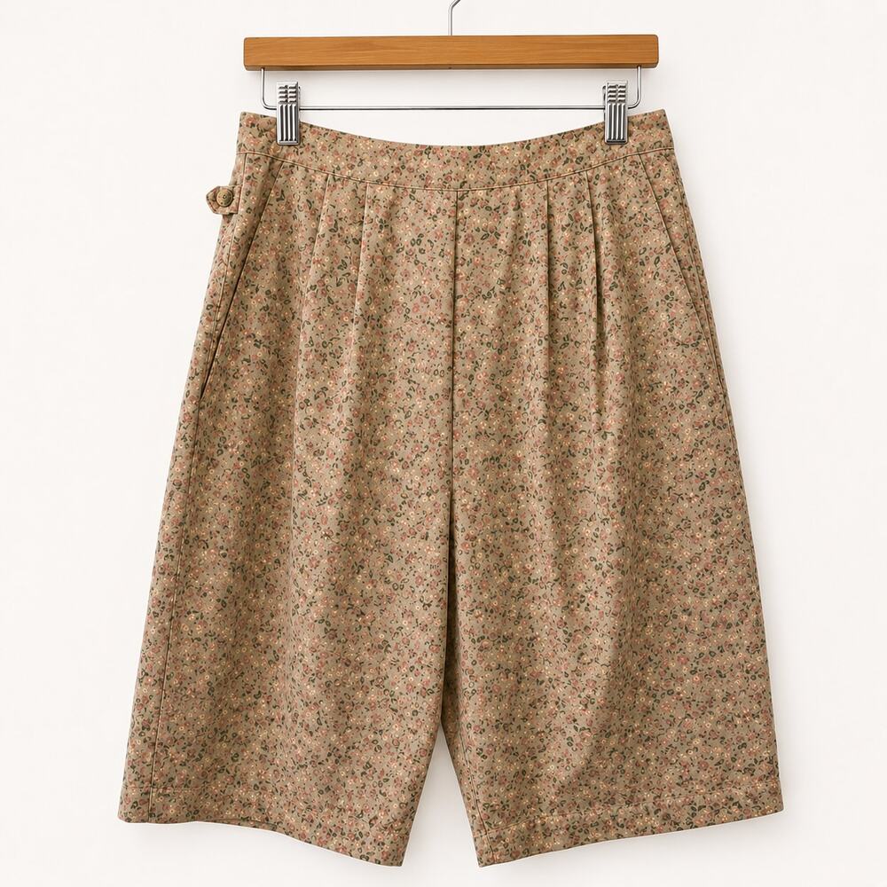 Vintage 90s GAP Floral Pleated Bermuda Shorts 7/8 Made in Japan High Waist Y2K